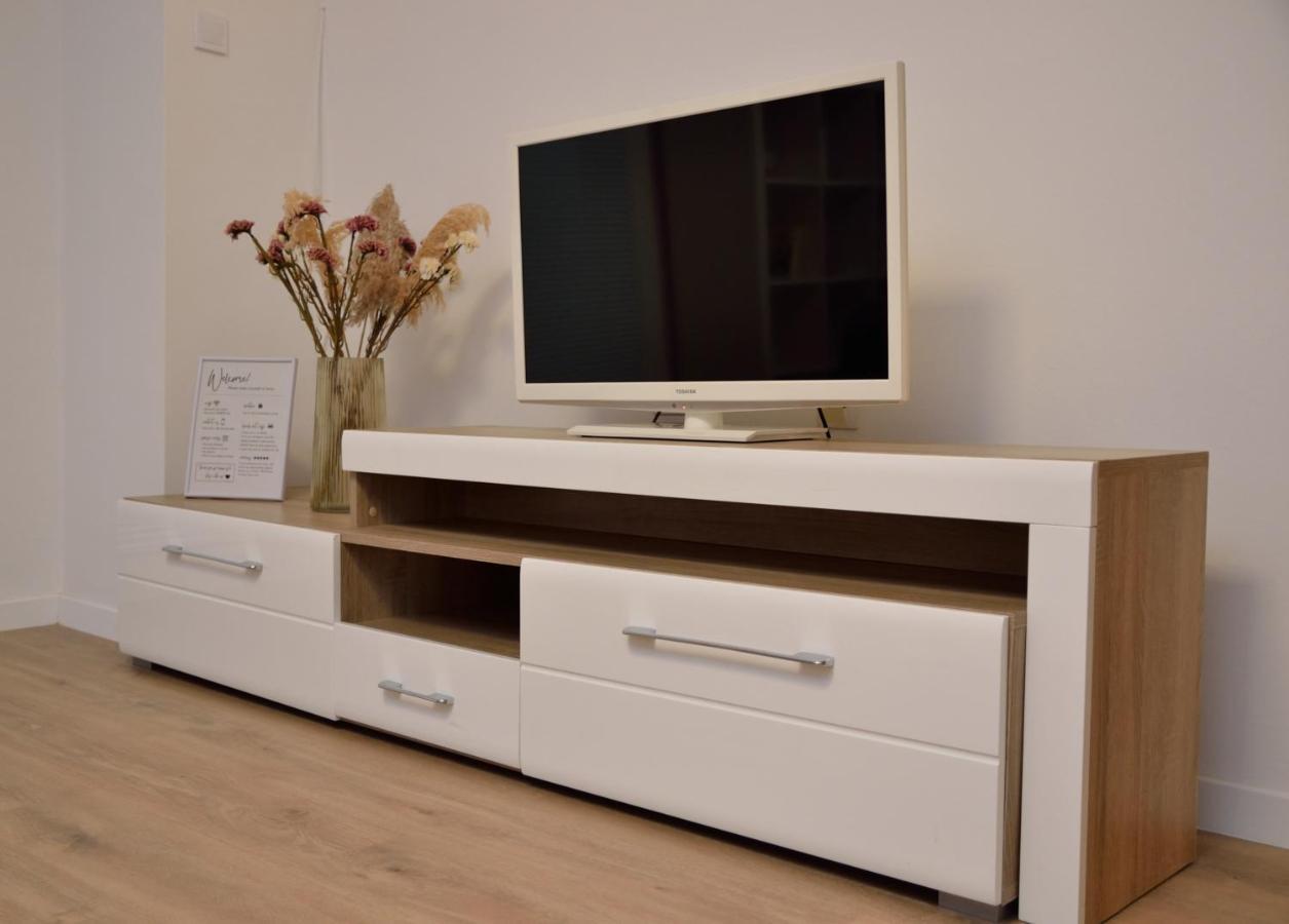 Heart Of The City - 75Sqm Suite Skopje Eksteriør billede